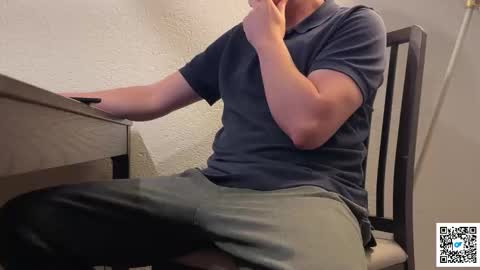 toni-paul online show from February 2, 6:23 am