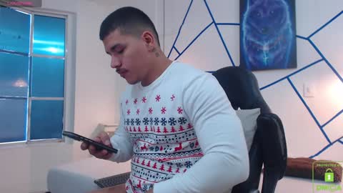 Paulo online show from December 24, 1:28 pm