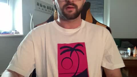 love bush online show from October 5, 9:57 am