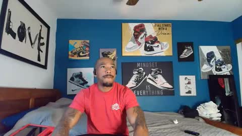 Phenomenal online show from October 30, 6:20 pm