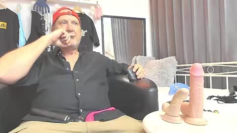 Marc online show from January 3, 11:55 pm