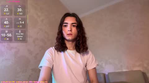 peach_mirage online show from June 18, 5:29 pm