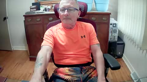 peepingmale online show from December 29, 3:13 pm