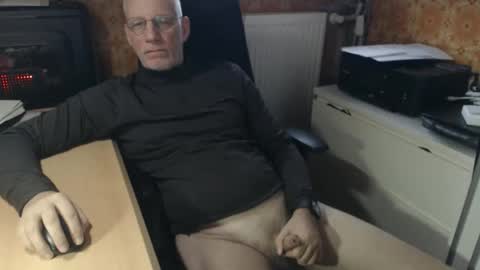 Pemue65 online show from November 25, 10:17 am