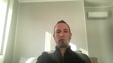 peppinslosqualo online show from October 18, 8:08 am