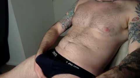 perfectfit1990 online show from January 14, 11:41 pm