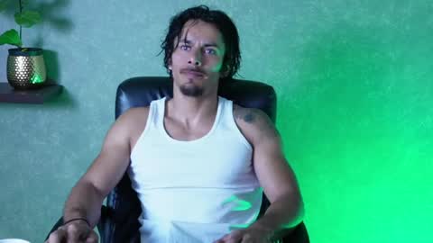 andres    online show from June 30, 2:07 pm