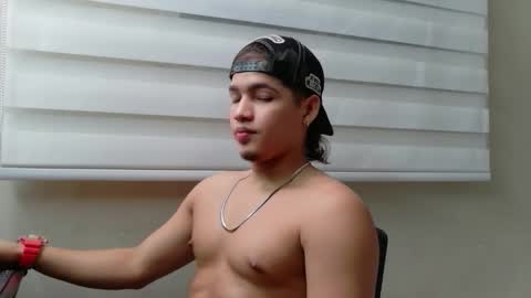 Ludoziel 19 online show from November 14, 3:42 am