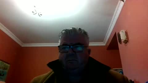 Snapshot of pete112991 chatting on March 4, 4:20 pm pete112991 online show from March 4, 4:20 pm