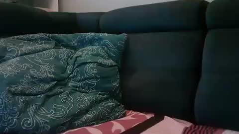 peterf83 online show from February 24, 6:27 am