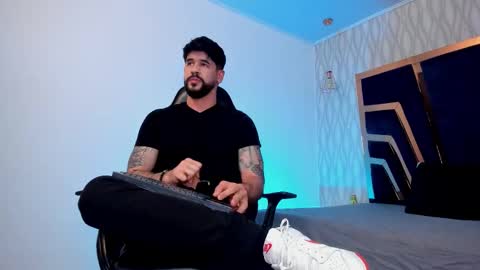 PETES EVANS new account online show from March 13, 11:55 pm