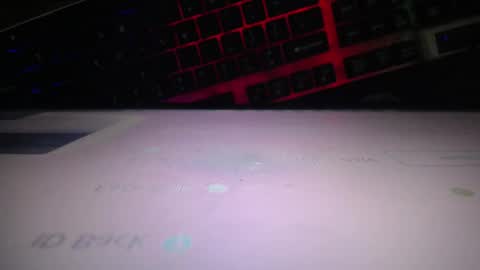 petty_boy777 online show from December 21, 2:58 pm