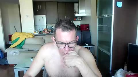 Alex  online show from February 19, 3:19 pm