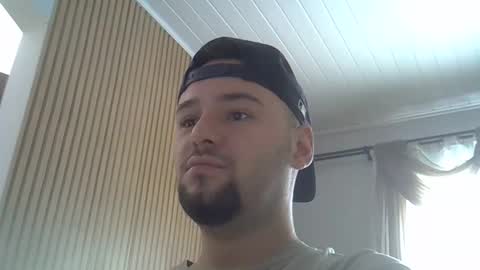 piazaocwbbb online show from April 6, 3:46 pm