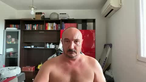 picard256 online show from April 15, 9:53 am