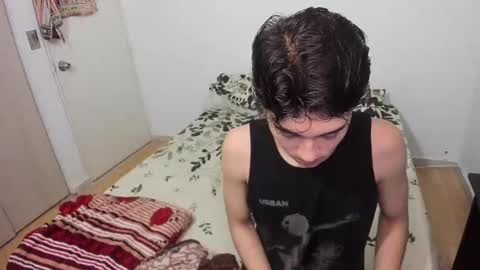 picaszomilos350 online show from February 16, 5:55 pm