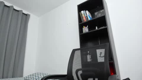 Pierre online show from January 28, 10:56 pm