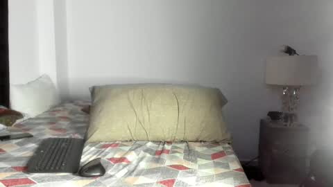 pikoro_gomez online show from September 18, 2:02 am