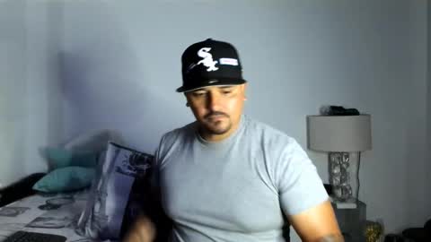 pikoro_gomez online show from November 22, 2:33 am