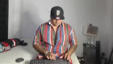 pikoro_gomez online show from March 8, 1:04 am