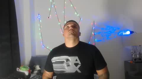 pikoro_gomez online show from December 26, 1:18 am