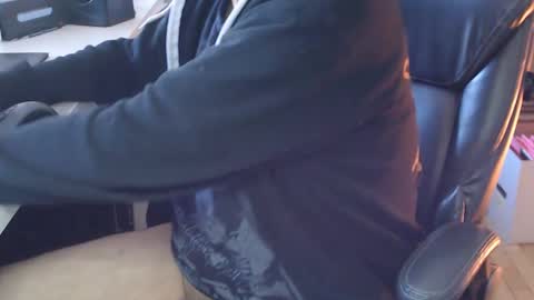 Pimp Robo online show from January 27, 9:11 pm