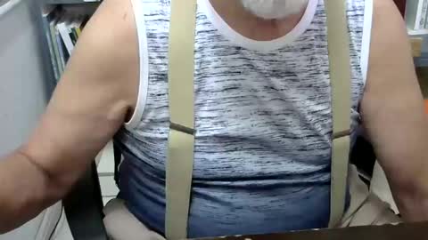 Snapshot of pinheiro86 chatting on January 12, 6:49 pm pinheiro86 online show from January 12, 6:49 pm