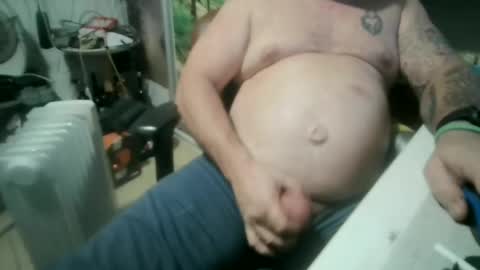 Snapshot of pini_z chatting on December 9, 10:15 pm pini_z online show from December 9, 10:15 pm