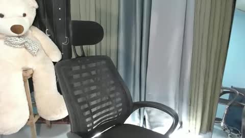 Donald online show from December 18, 11:28 am