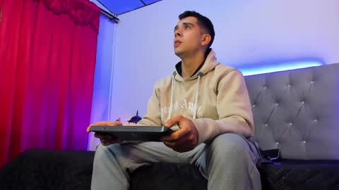 pipe_320 online show from February 17, 4:42 am