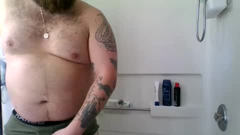 aimtoplease online show from November 2, 6:12 pm