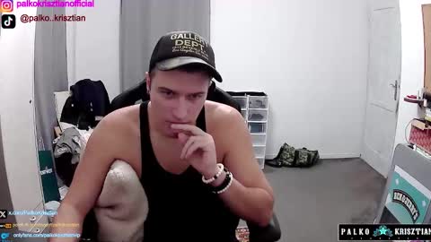 plkrisztian online show from November 30, 11:29 pm