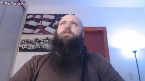 Bear online show from October 26, 3:41 am