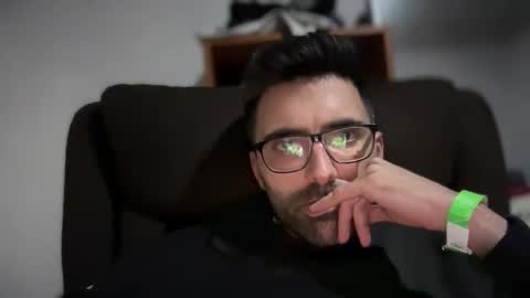 pollabeta online show from March 22, 2:55 pm