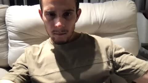 poormanbr online show from December 17, 1:35 am