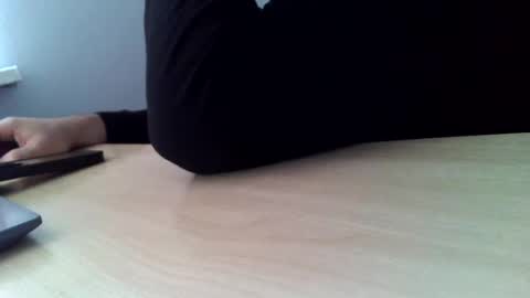 porw23 online show from December 25, 7:03 am