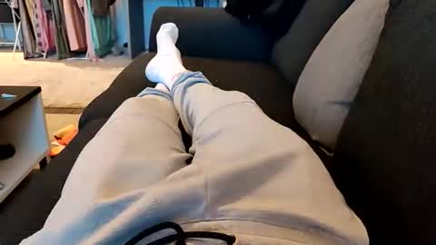 precummilker online show from March 2, 3:30 pm