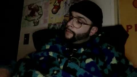 prettyglazed online show from February 6, 1:38 am