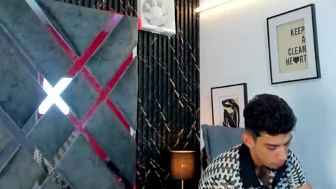 prince_arthur77 online show from May 31, 6:09 pm