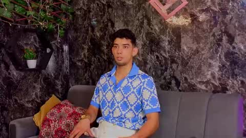 prince_arthur77 online show from February 22, 3:24 pm