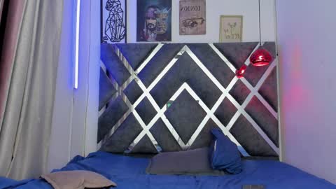 prince_arthur77 online show from January 28, 12:54 pm