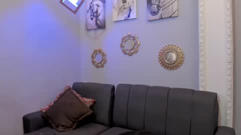 prince_arthur77 online show from February 21, 12:39 pm