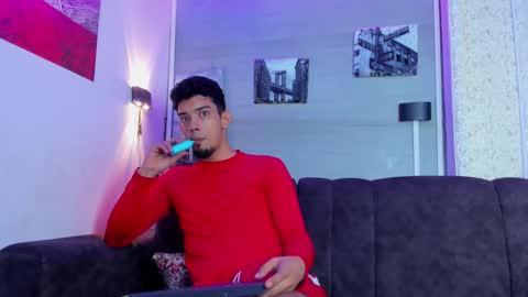 prince_arthur77 online show from September 10, 8:40 pm