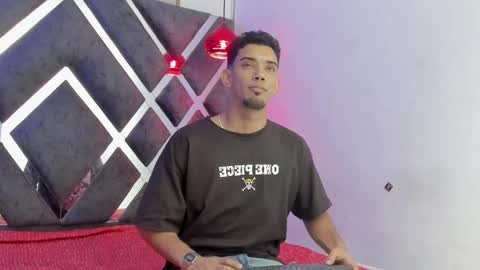 prince_arthur77 online show from December 26, 1:54 pm