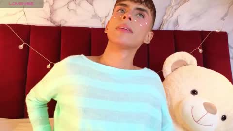 PRINCEPOPPY  online show from October 2, 8:57 pm