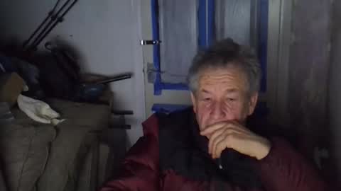 projectorepson online show from December 17, 8:59 pm