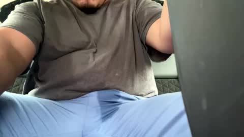 HappyD101 online show from December 1, 9:29 pm