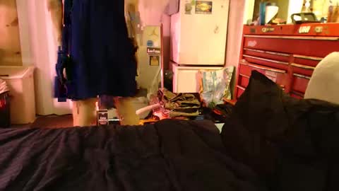 puff0169 online show from February 25, 7:42 am