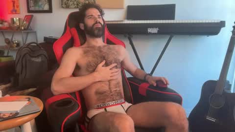 Pup Scritch online show from January 8, 6:46 pm