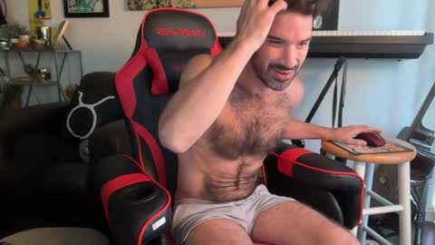 Pup Scritch online show from May 22, 6:24 pm